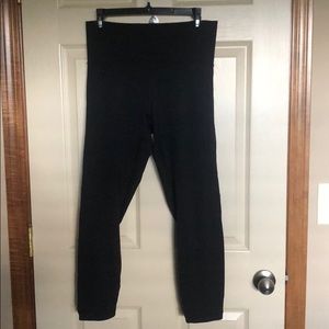 Lululemon wunder under